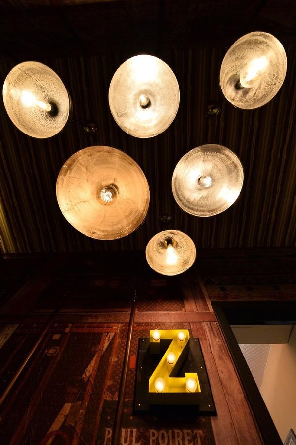 Smokey Joe'S Apartment Kaohsiung Exterior photo